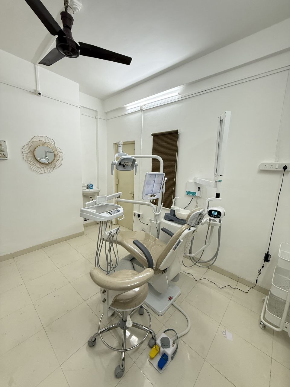 Orthodontic treatment room at Braces & Beyond, Pune